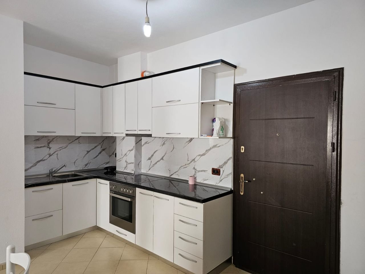 Apartmán 2+kk v Sarandě