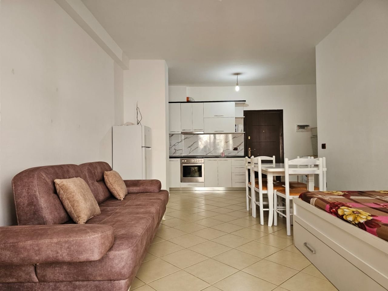 Apartmán 2+kk v Sarandě