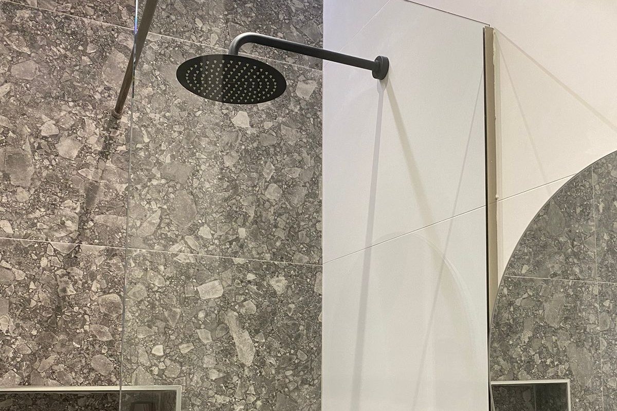 Dva luxusní apartmány přímo u pláže na prodej – Radhimë, Vlora, Albánská riviéra