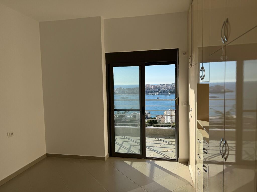 Apartmán 3+kk v Sarandě