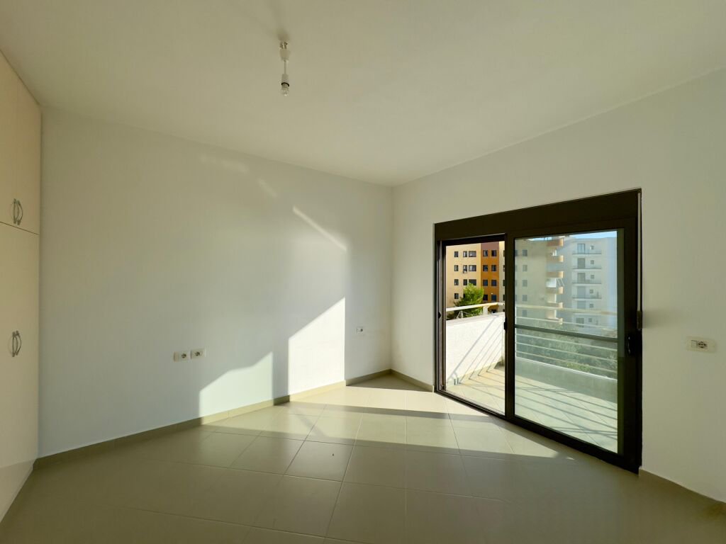 Apartmán 3+kk v Sarandě